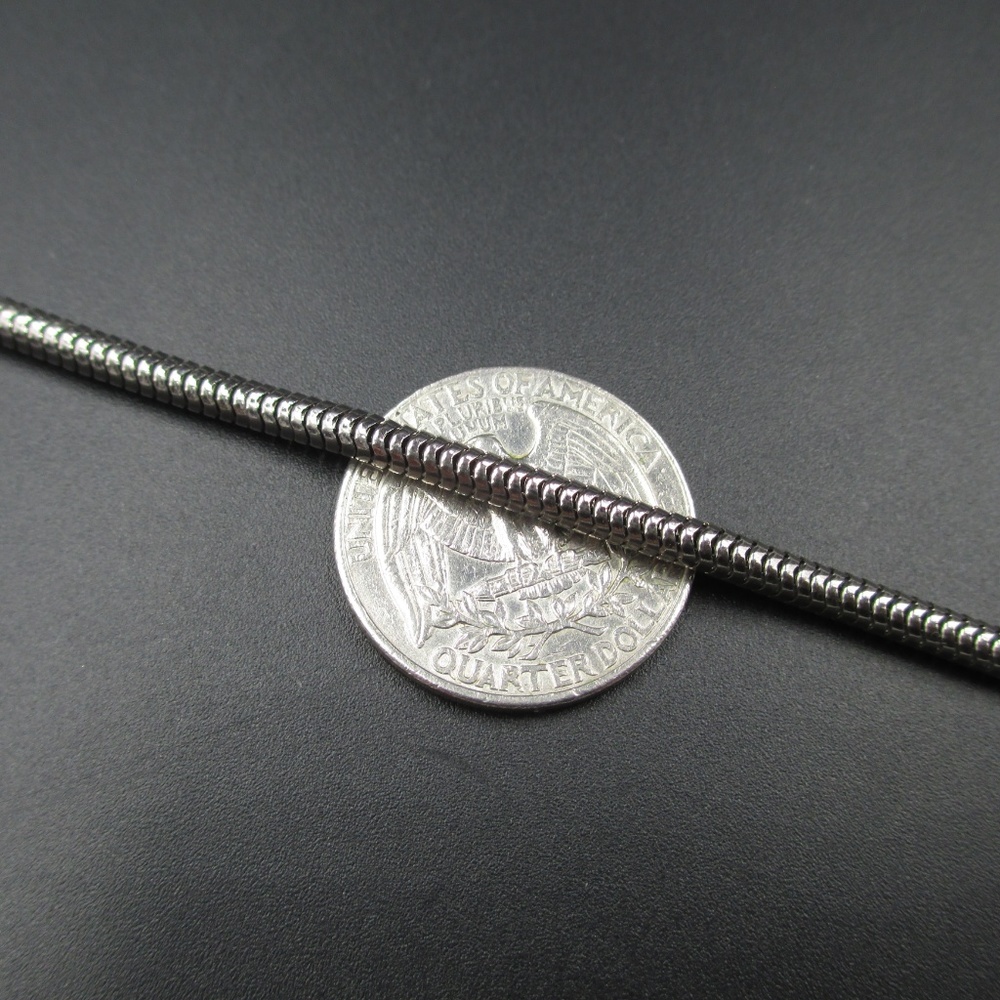 Vintage Silver Tone Stylish Long Necklace - Picture 4 of 5